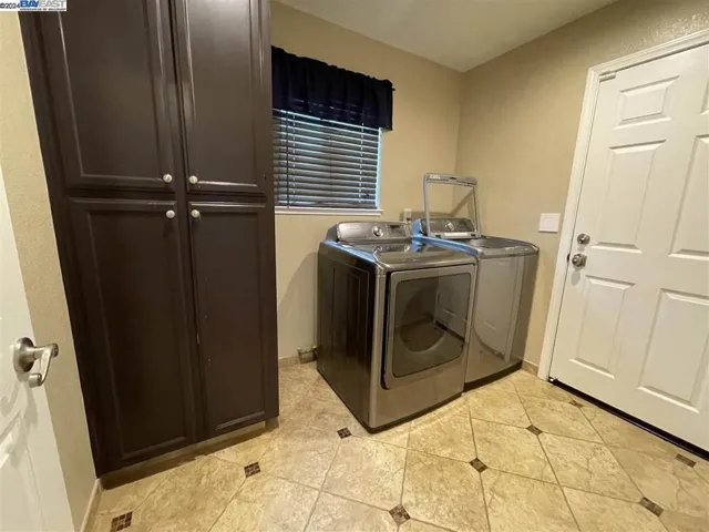 1393 Arrowhead Ave, Livermore, California 94551
