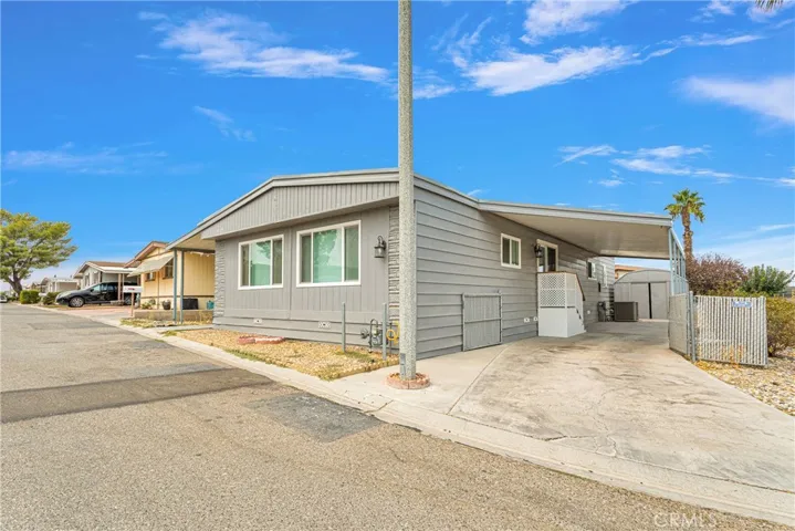 15252 Seneca Road 236, Victorville, California 92392