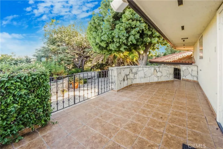 28728 Atford Drive, Rancho Palos Verdes, California 90275