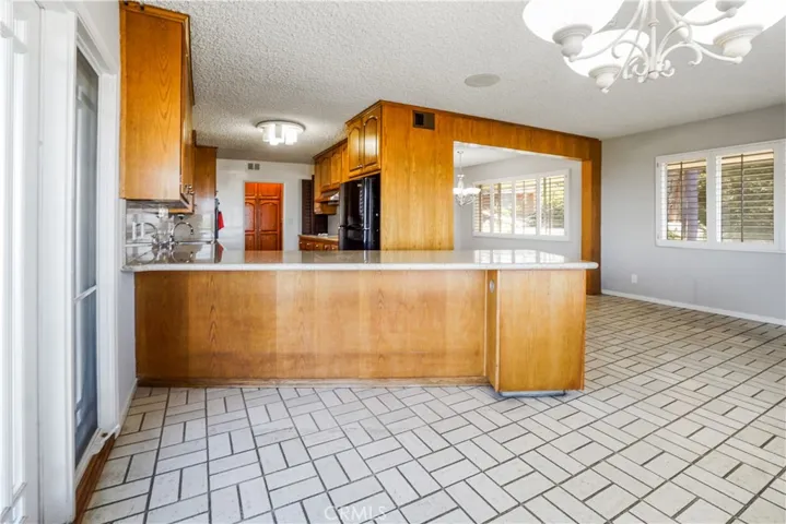 28728 Atford Drive, Rancho Palos Verdes, California 90275