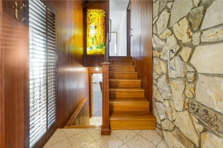 28728 Atford Drive, Rancho Palos Verdes, California 90275