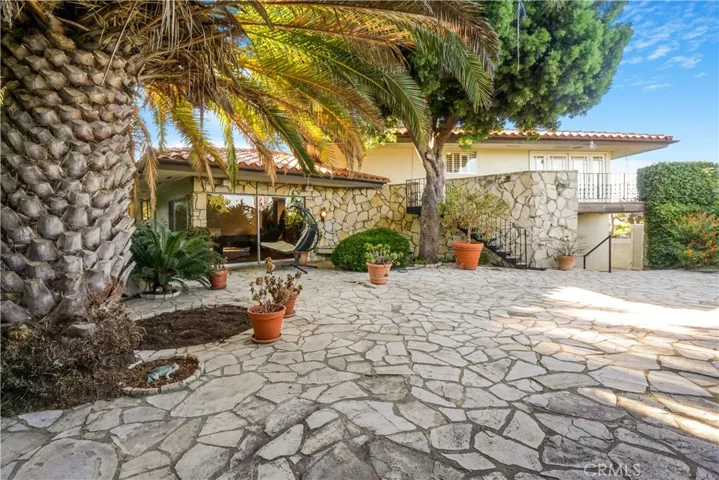 28728 Atford Drive, Rancho Palos Verdes, California 90275