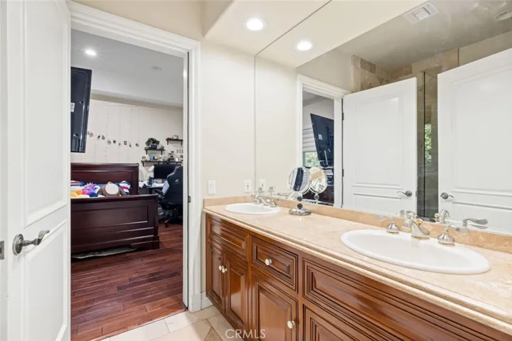 17351 Parthenia Street, Sherwood Forest, California 91325