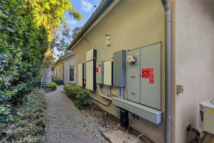 17351 Parthenia Street, Sherwood Forest, California 91325
