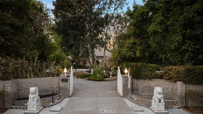 17351 Parthenia Street, Sherwood Forest, California 91325