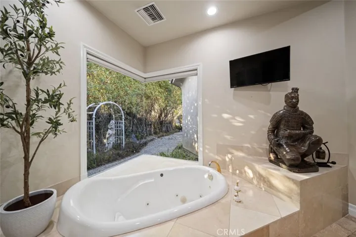 17351 Parthenia Street, Sherwood Forest, California 91325
