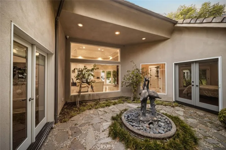 17351 Parthenia Street, Sherwood Forest, California 91325