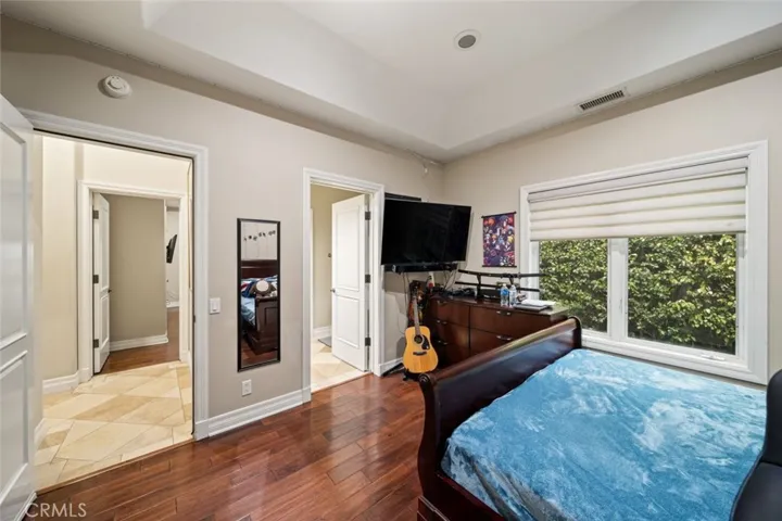 17351 Parthenia Street, Sherwood Forest, California 91325