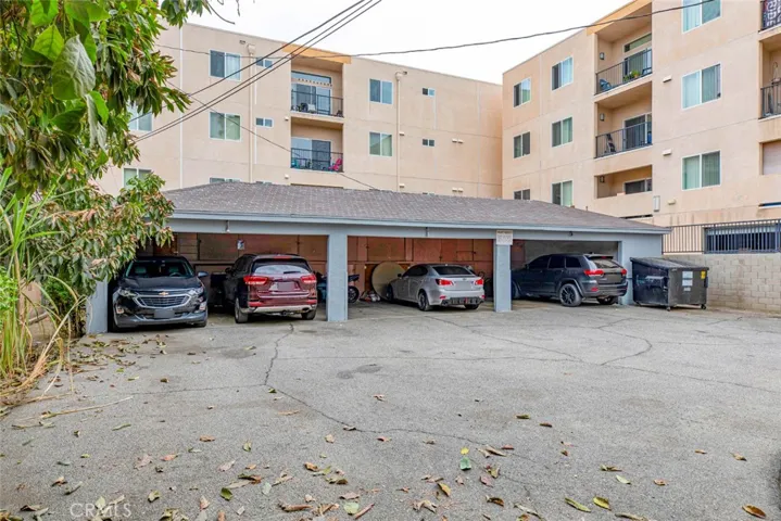 13647 Leadwell Street, Van Nuys, California 91405