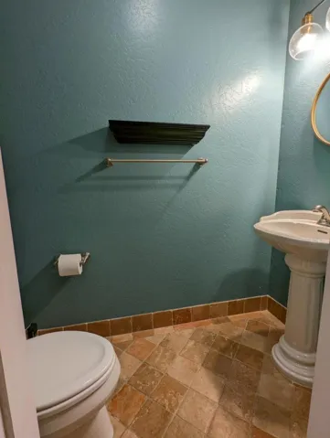 1564 Belmont Avenue, San Carlos, California 94070