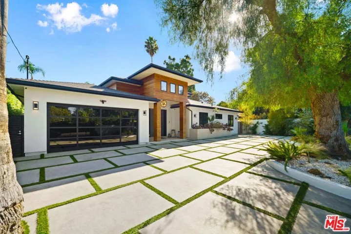 15468 Morrison Street, Sherman Oaks, California 91403