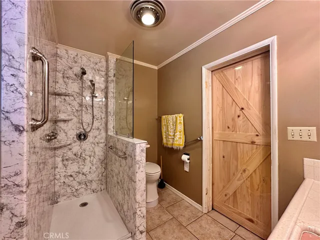 8443 Donna Way, Jurupa Valley, California 92509