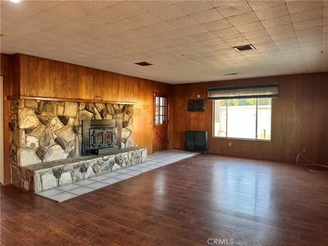 8443 Donna Way, Jurupa Valley, California 92509