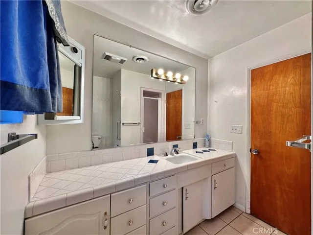 8443 Donna Way, Jurupa Valley, California 92509