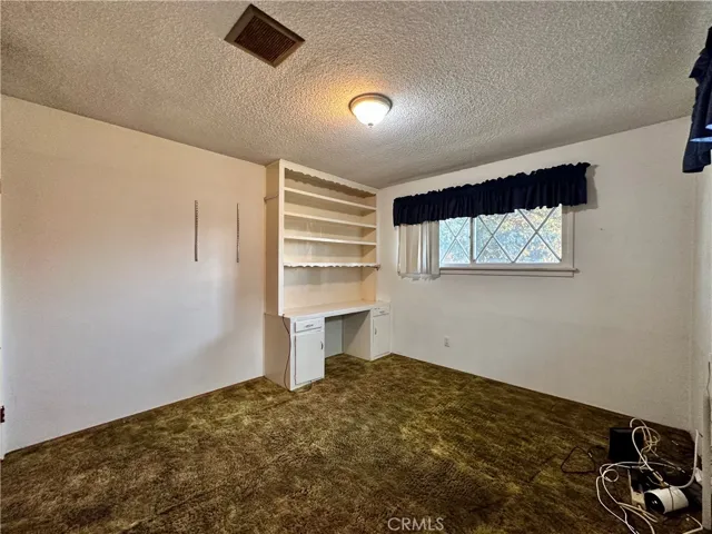 8443 Donna Way, Jurupa Valley, California 92509
