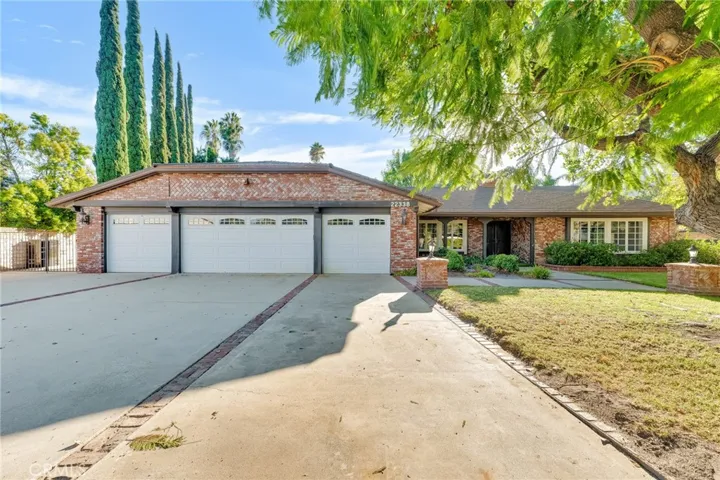 22338 Mayall Street, Chatsworth, California 91311