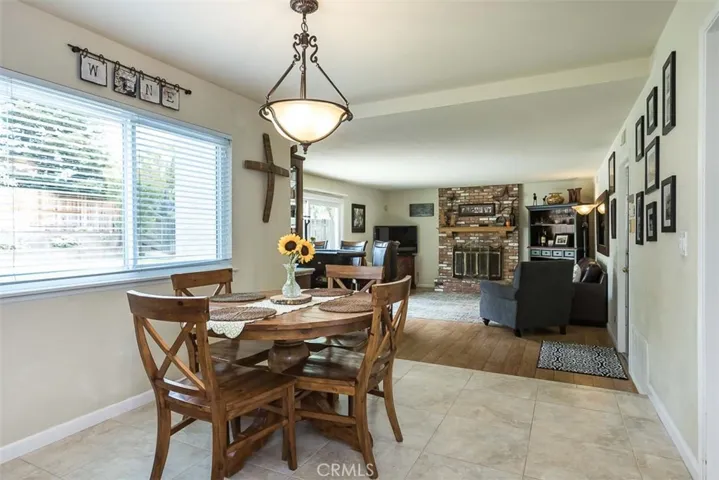 4366 Foxburrow Court, Santa Maria, California 93455