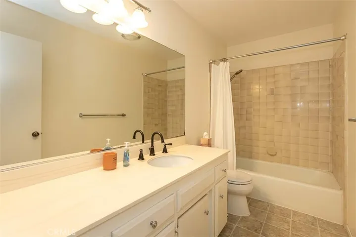 Upstairs hall bath.
