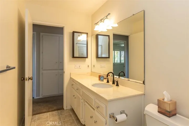 Upstairs Hall Bath