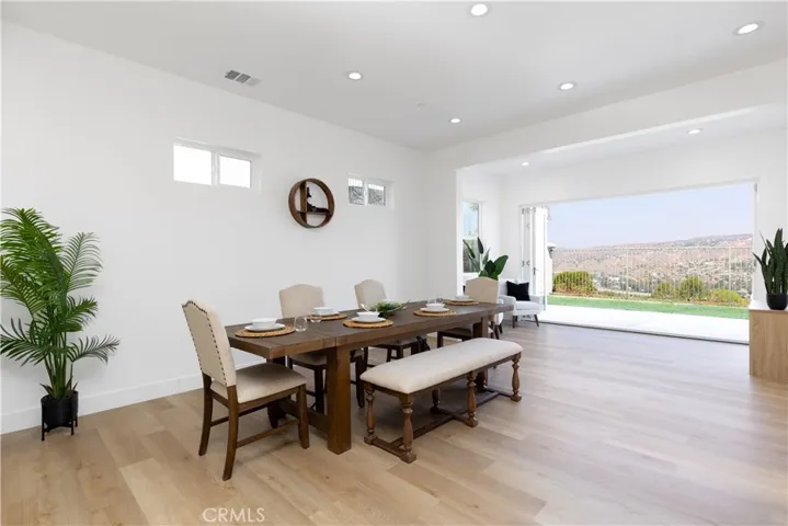 910 S Canyon Heights Drive, Anaheim Hills, California 92808