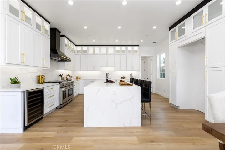 910 S Canyon Heights Drive, Anaheim Hills, California 92808