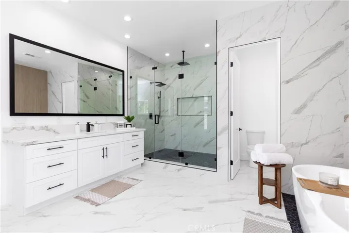 910 S Canyon Heights Drive, Anaheim Hills, California 92808