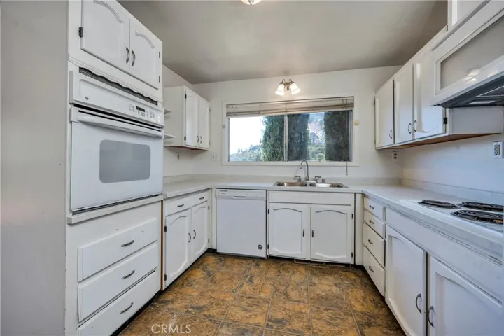 10796 Boren Bega Drive A, Kelseyville, California 95451