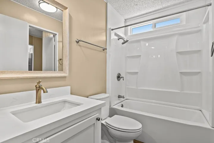 5200 Irvine Boulevard 217, Irvine, California 92620