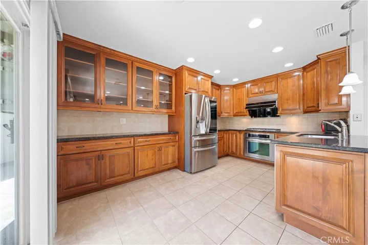 17111 Ridge Park Drive, Hacienda Heights, California 91745