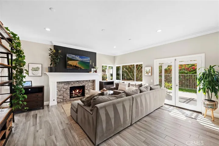 609 Calle Fierros, San Clemente, California 92673