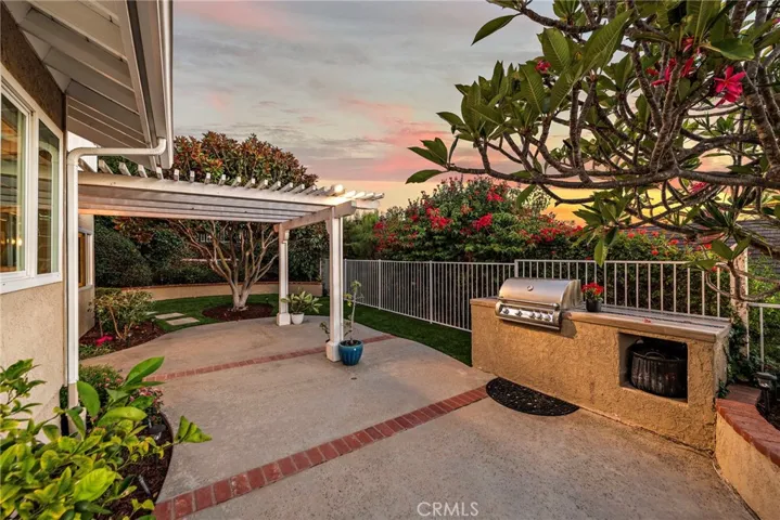 609 Calle Fierros, San Clemente, California 92673