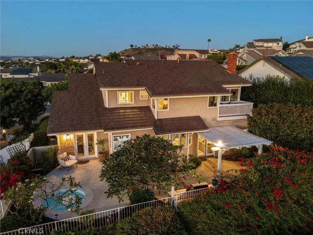 609 Calle Fierros, San Clemente, California 92673