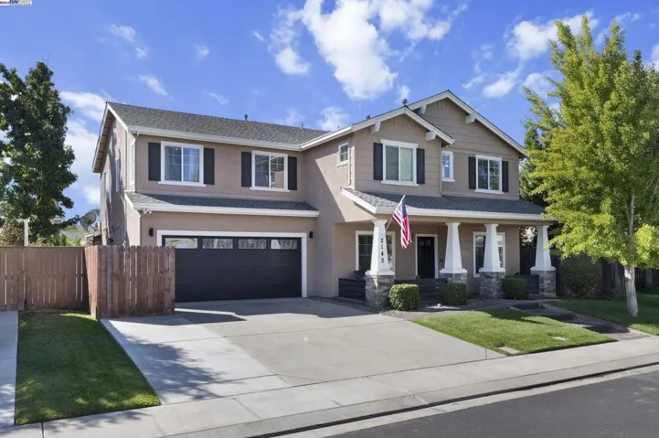 2142 Woodbine Avenue, Manteca, California 95337
