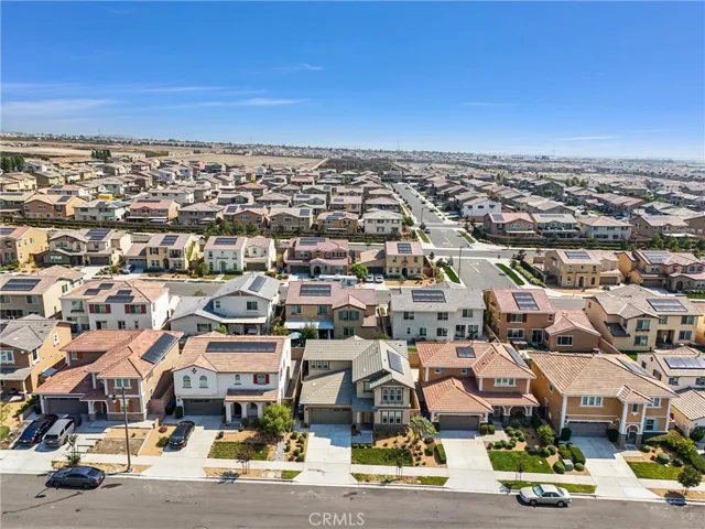 5023 Oak Moss Avenue, Fontana, California 92336
