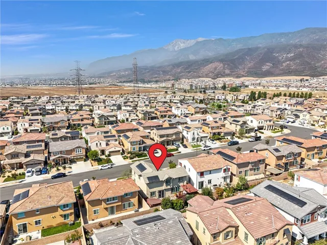 5023 Oak Moss Avenue, Fontana, California 92336