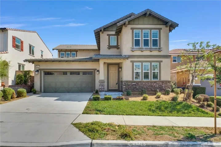5023 Oak Moss Avenue, Fontana, California 92336