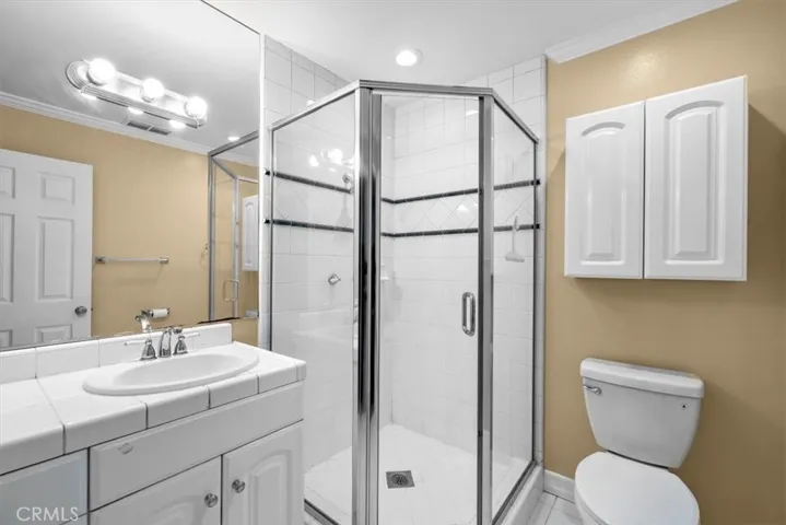 528 E 238th Place, Carson, California 90745