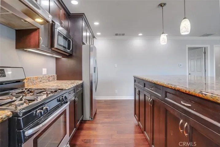 528 E 238th Place, Carson, California 90745