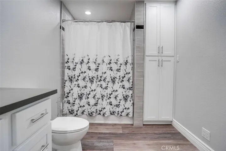 528 E 238th Place, Carson, California 90745