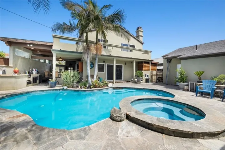 528 E 238th Place, Carson, California 90745