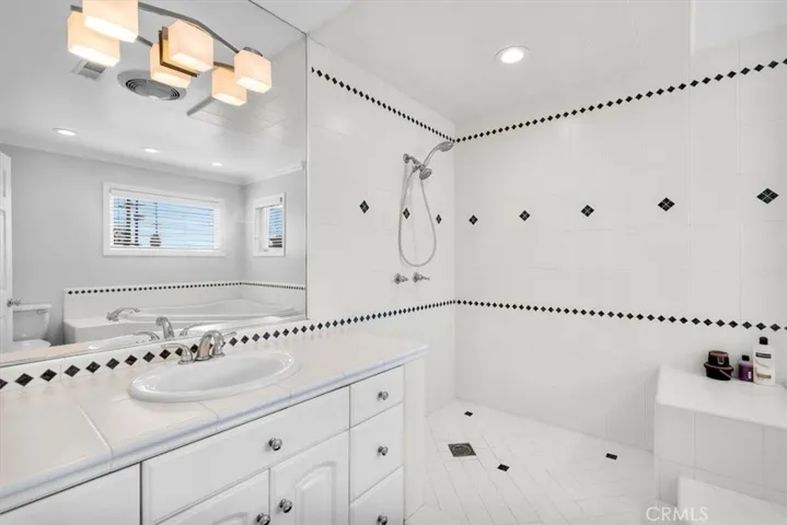 528 E 238th Place, Carson, California 90745