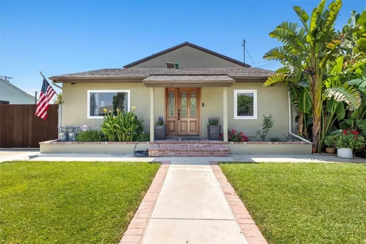 528 E 238th Place, Carson, California 90745