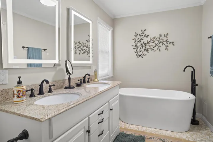 15707 Vista Vicente Dr., Ramona, California 92065