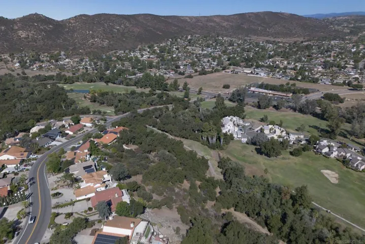 15707 Vista Vicente Dr., Ramona, California 92065