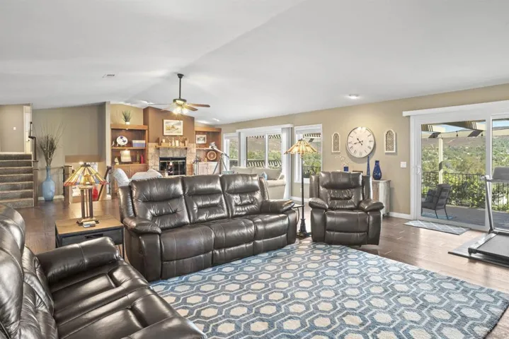 15707 Vista Vicente Dr., Ramona, California 92065