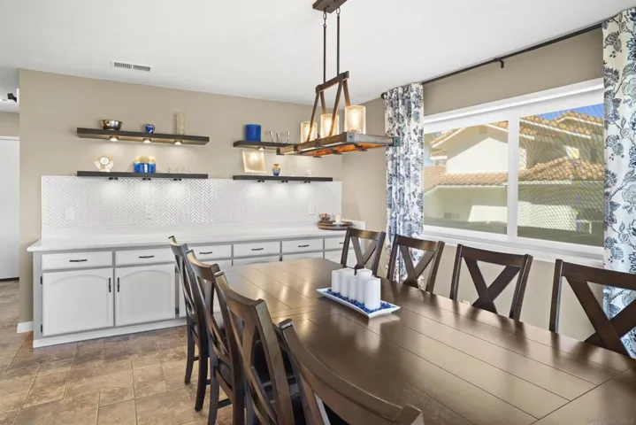 15707 Vista Vicente Dr., Ramona, California 92065