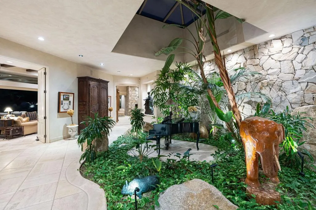 74150 Quail Lakes Drive, Indian Wells, California 92210 home-pic-2