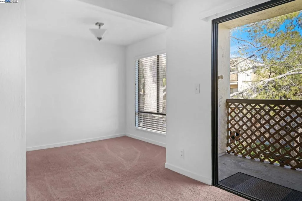 460 N Civic Dr 305, Walnut Creek, California 94596 home-pic-7