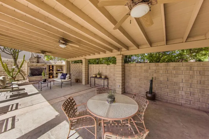 Patio setting 1