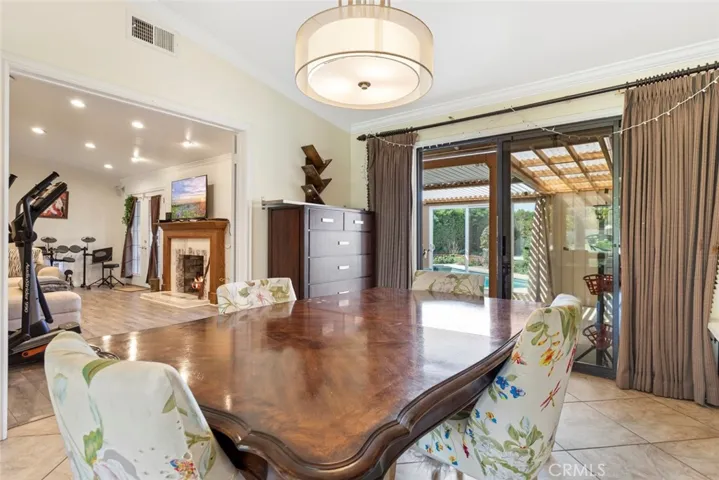 Dining Room to living Room